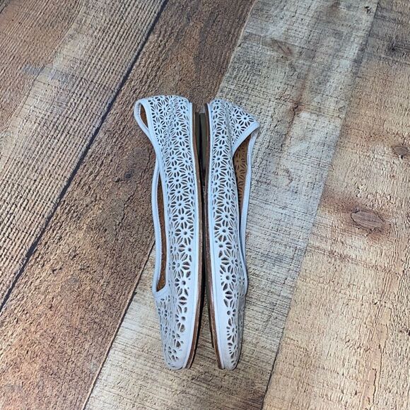 Gentle Souls Gigi Ballet Flats Lasercut Shoes - Picture 10 of 10